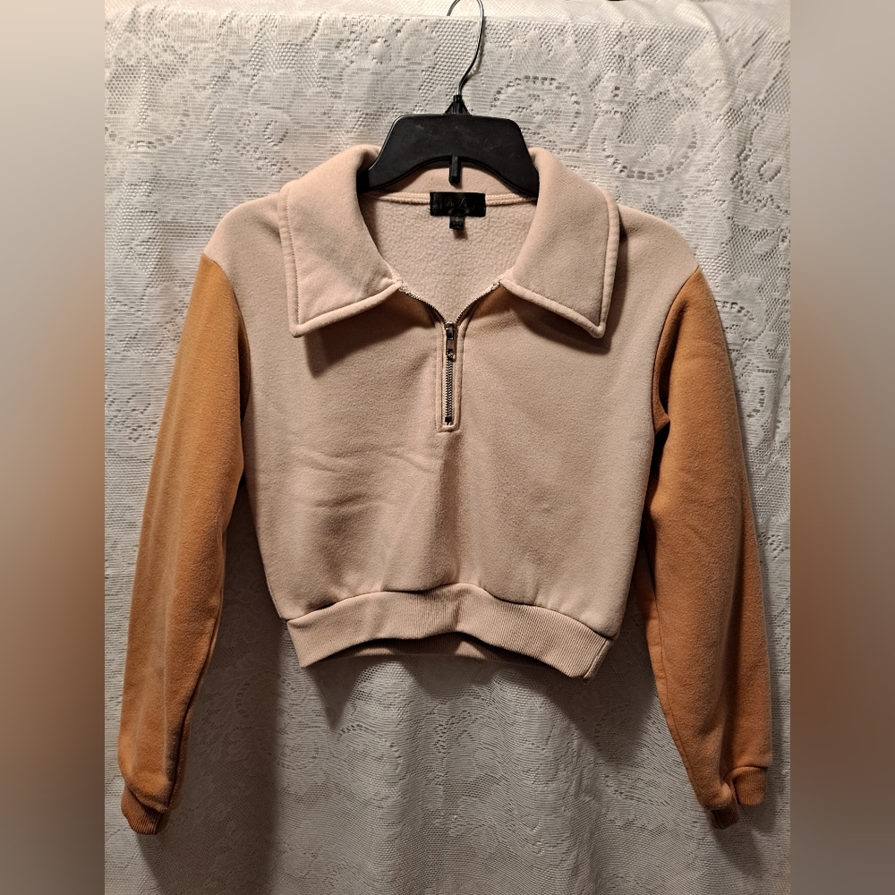 Two Toned Sweater Small